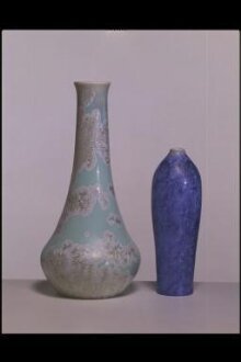 Vase thumbnail 1