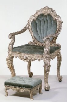 Throne Chairs and Footstools thumbnail 1