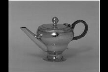 Miniature Teapot thumbnail 1