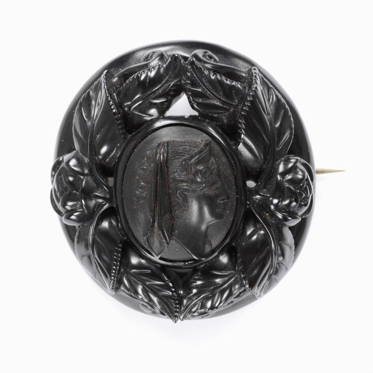 Victorian mourning dress and jewellery