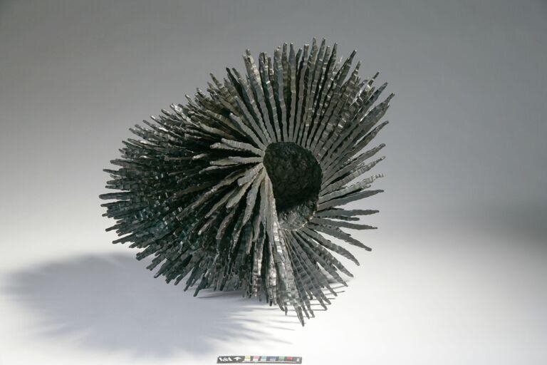A Very Large Propagation Project of Textured Spikes at the Victoria and Albert Museum