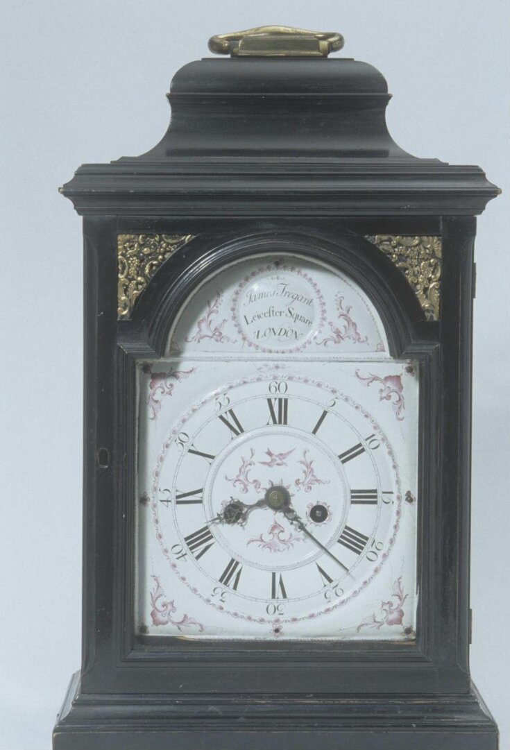 Bracket Clock top image