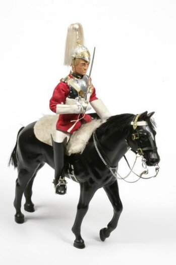 ROYAL HORSE ARTILLERY, MOUNTED GUARDSMAN