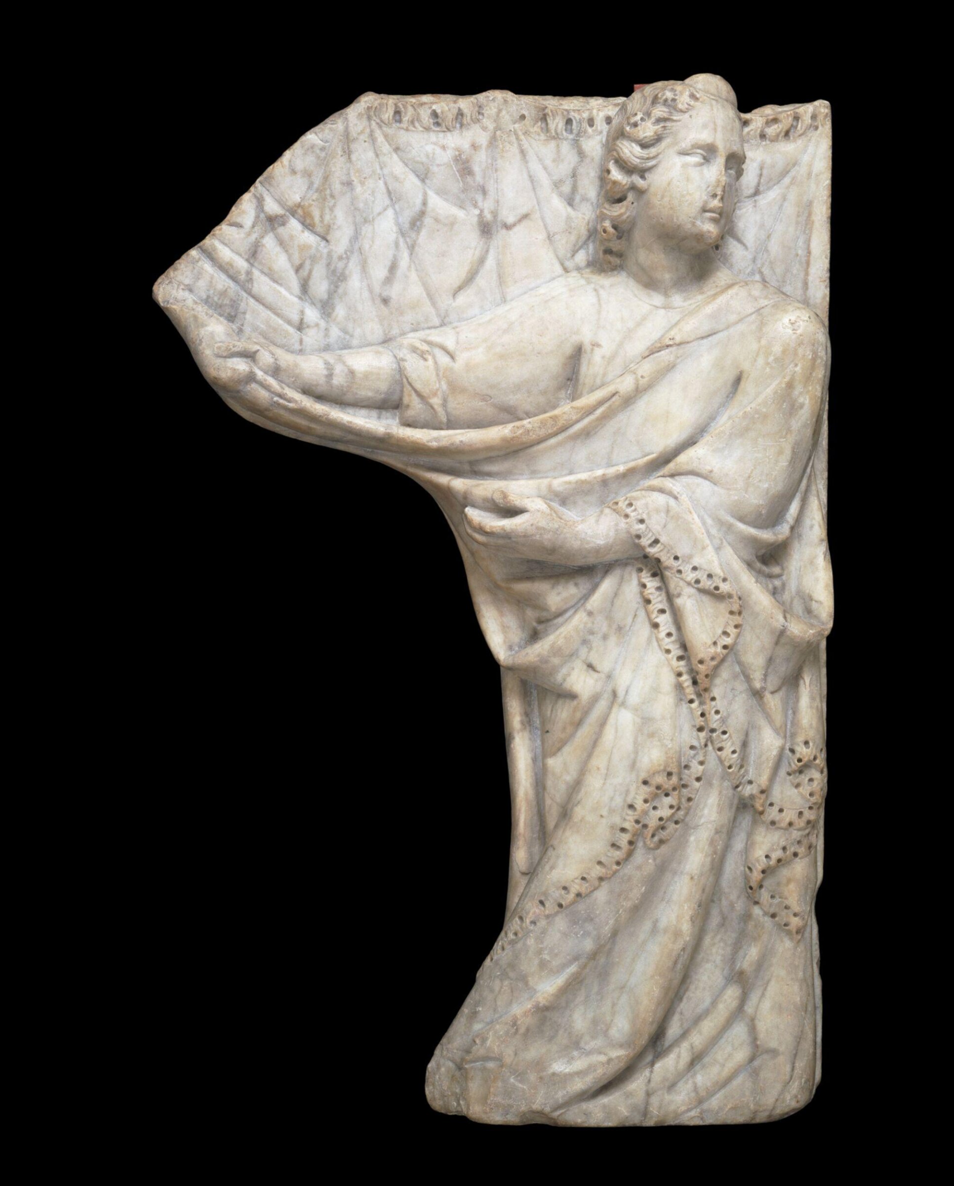 Angel holding a curtain, Tino di Camaino, ca. 1320