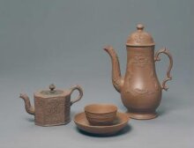 Teapot and Cover thumbnail 1