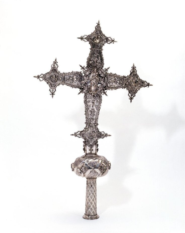 Processional Cross top image