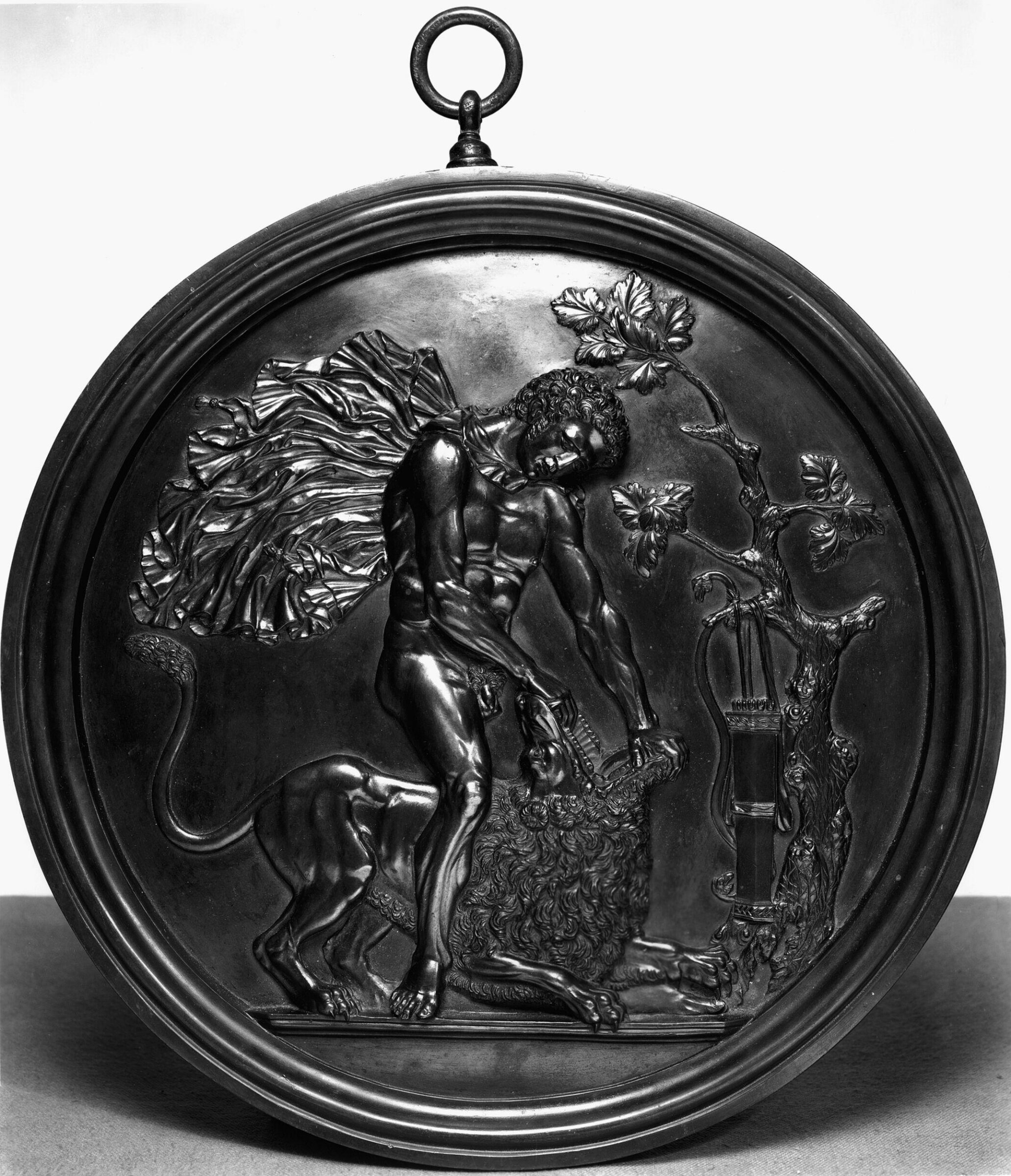 Hercules and the Nemean Lion, Antico, late 15th century