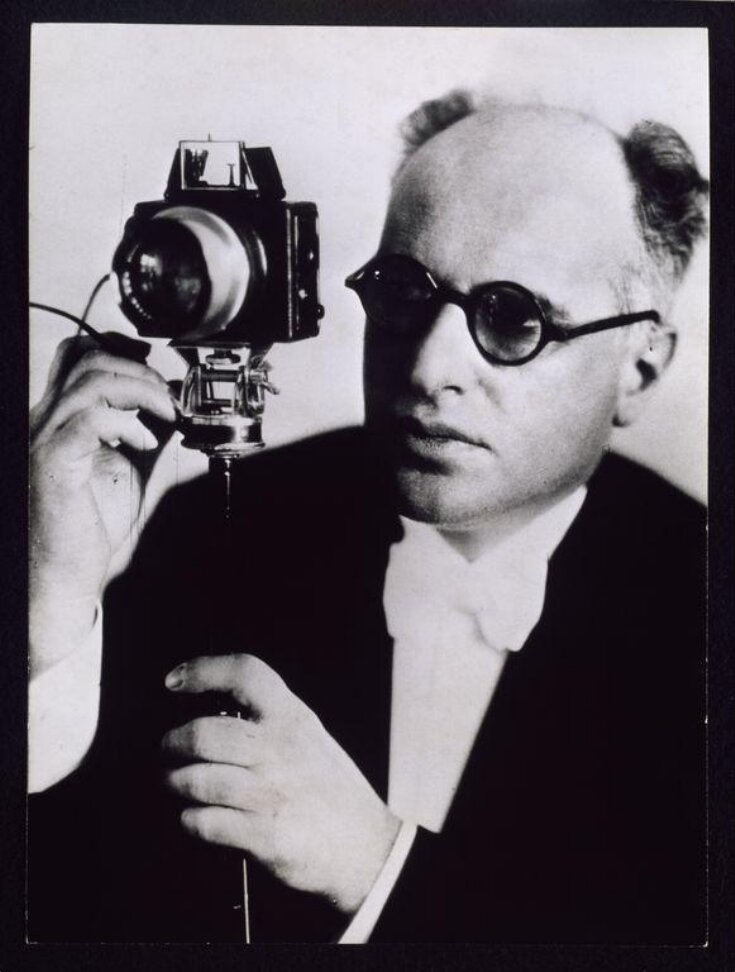 Portrait of Dr Erich Salomon top image