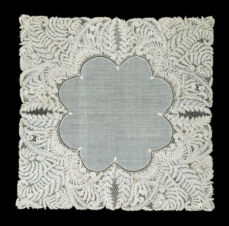 Handkerchief top image