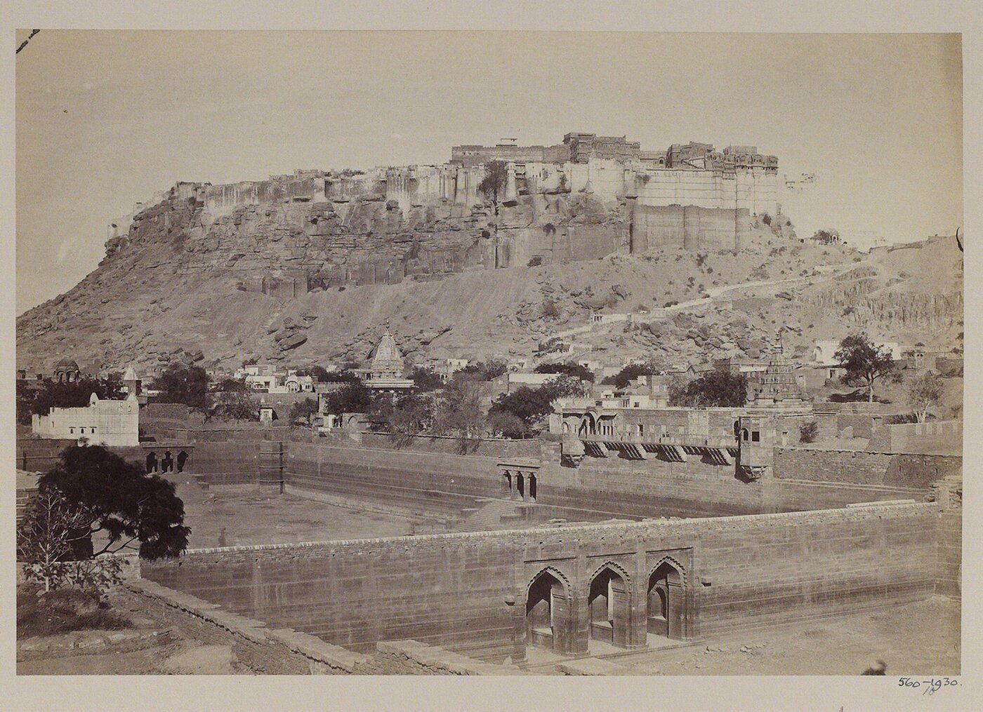 Unknown, View of Jodhpur fort from the old Palace
