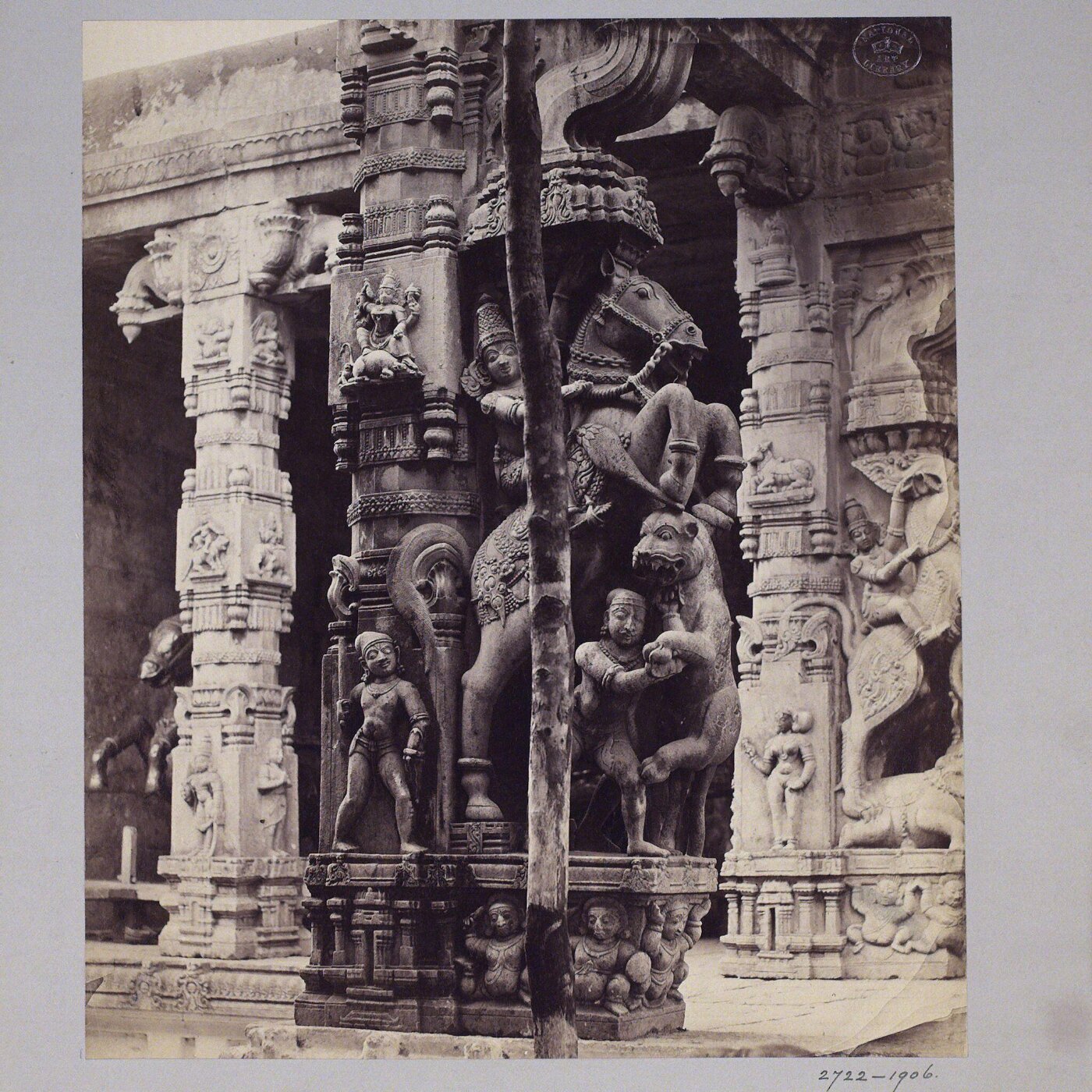 Unknown, Perur temple