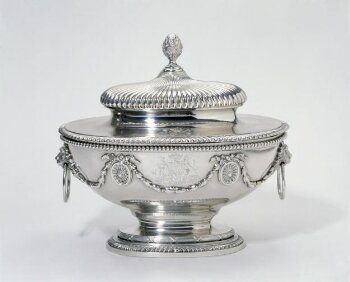 The Fitzwilliam tureen