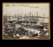 Ships on the Hooghly.  Calcutta thumbnail 1