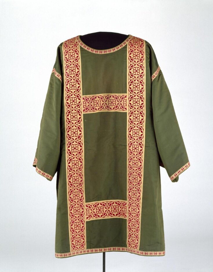 Dalmatic top image