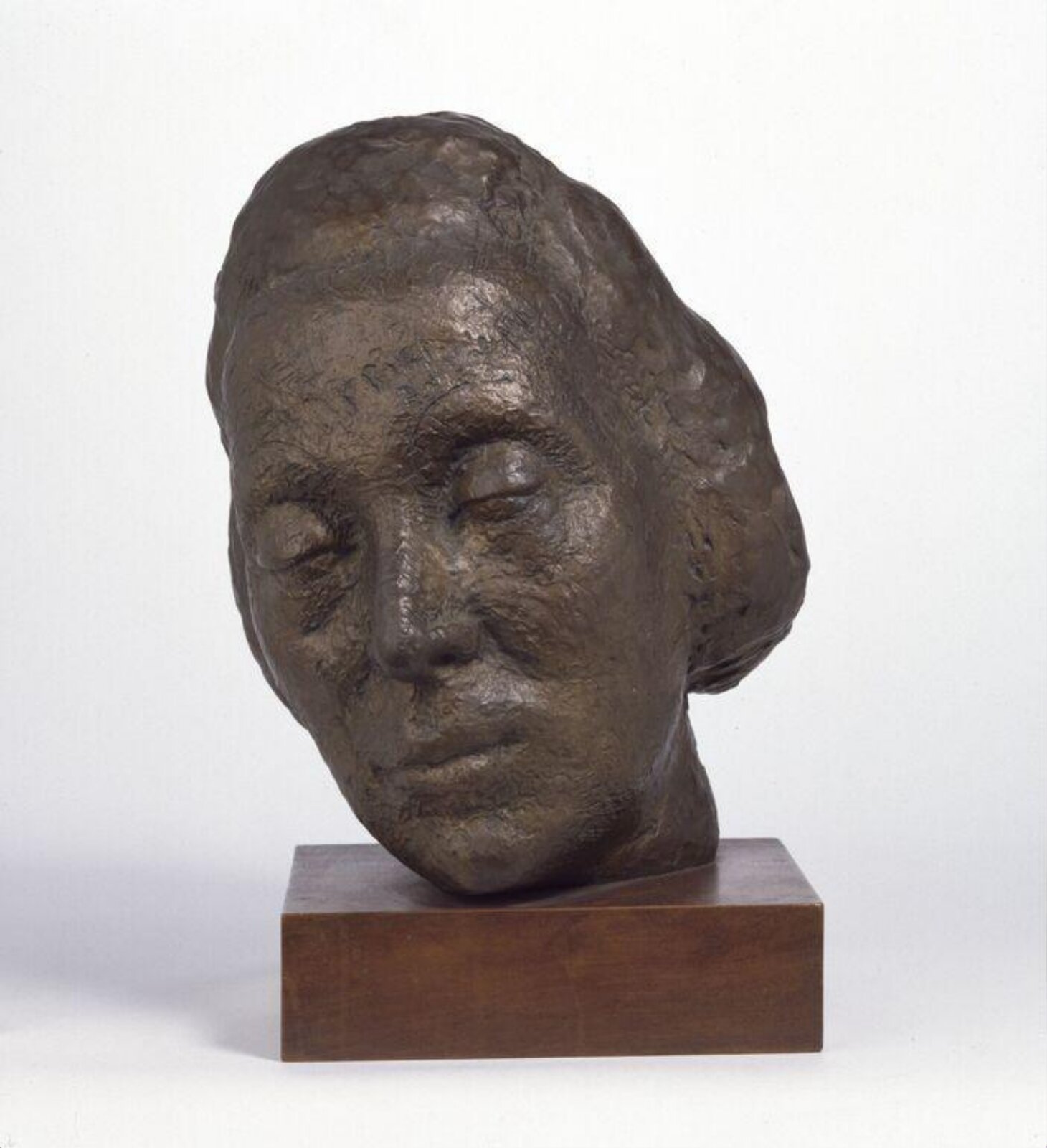 Edith Evans, Hazel Armour