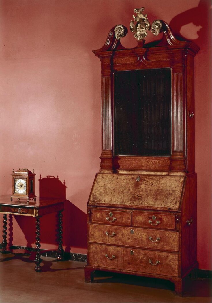 Bennett cabinet top image