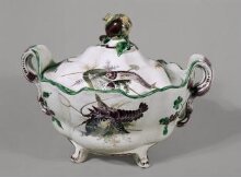 Tureen thumbnail 1