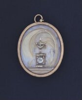 Locket thumbnail 2