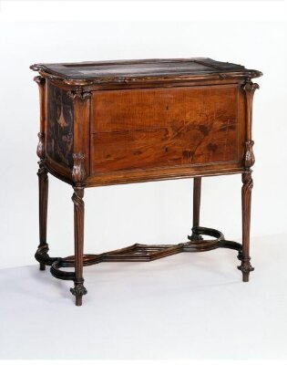 Commode Morning Glory