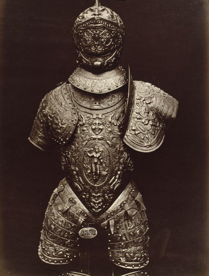 Armour of the Duke of Alva top image