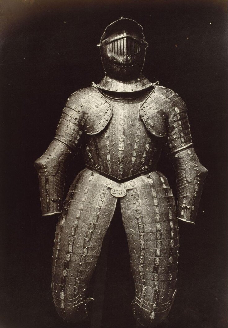 Armour of Christopher Columbus top image