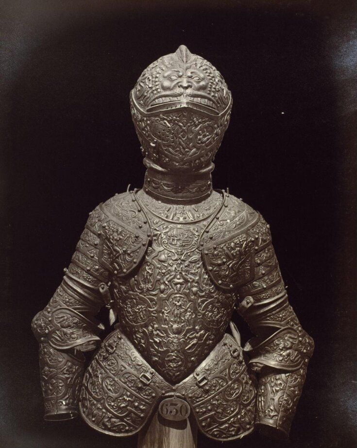Armour for the young Philip III top image