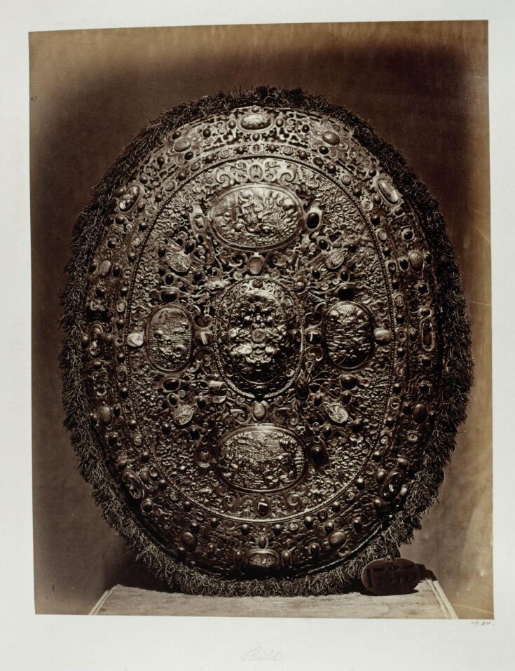 Shield for Philip III top image