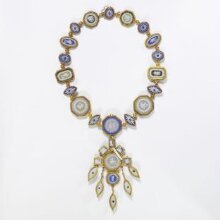 Necklace thumbnail 1