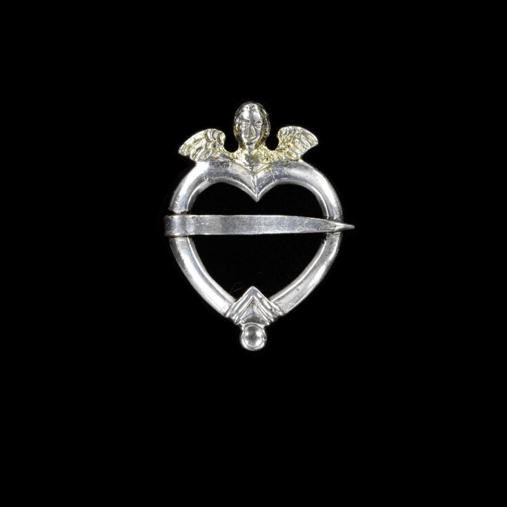 Ring Brooch top image