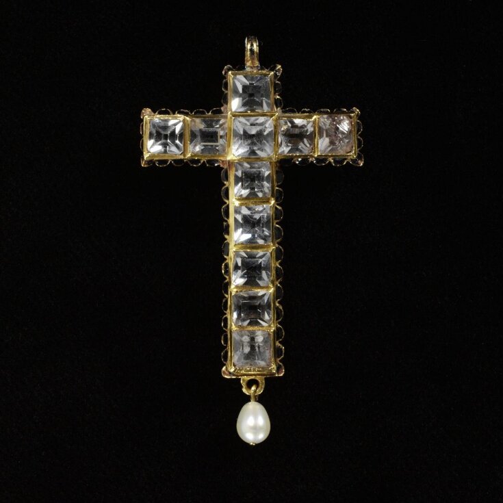 Pendant Cross top image