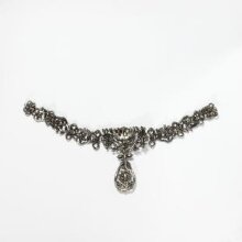 Necklace thumbnail 1