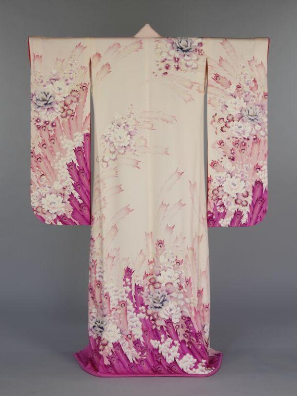 Kimono | Unknown | V&A Explore The Collections
