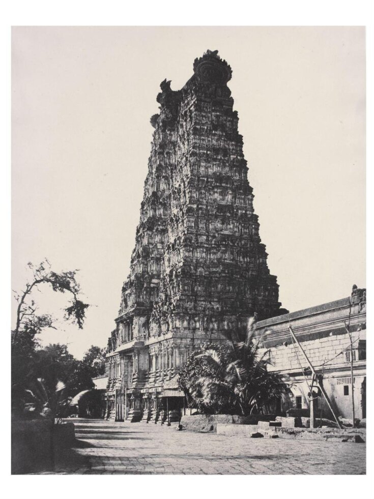 The Western Gopuram top image