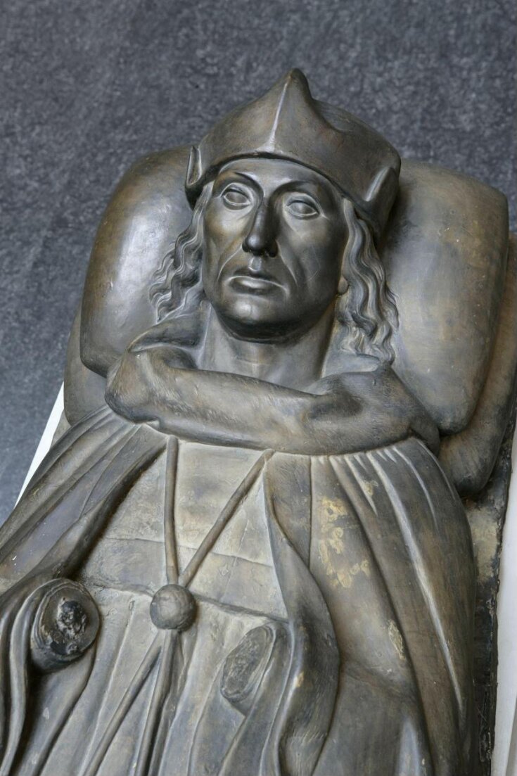 Effigy of Henry VII top image