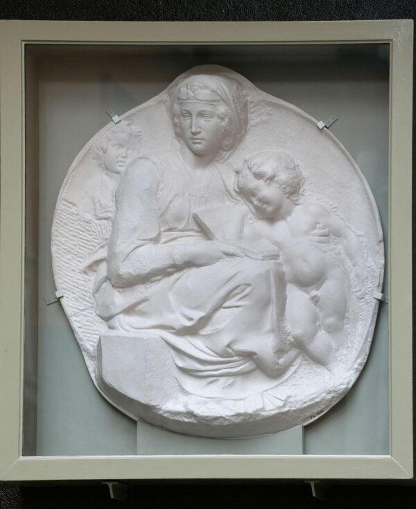 Pitti Tondo Lelli, Oronzio Michelangelo V&A Explore The Collections