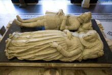 Monument to Sir Moyle Finch (1551-1614) and his wife, Lady Elizabeth Finch, Countess of Winchilsea (1556-1634) thumbnail 1