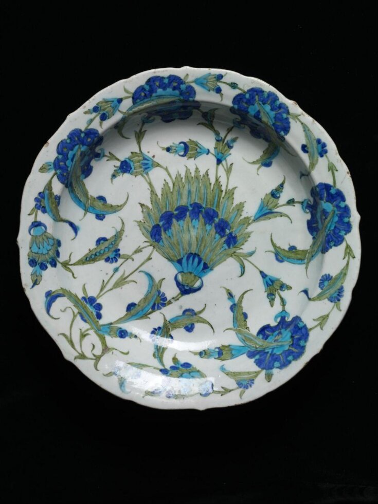 Iznik Dish top image