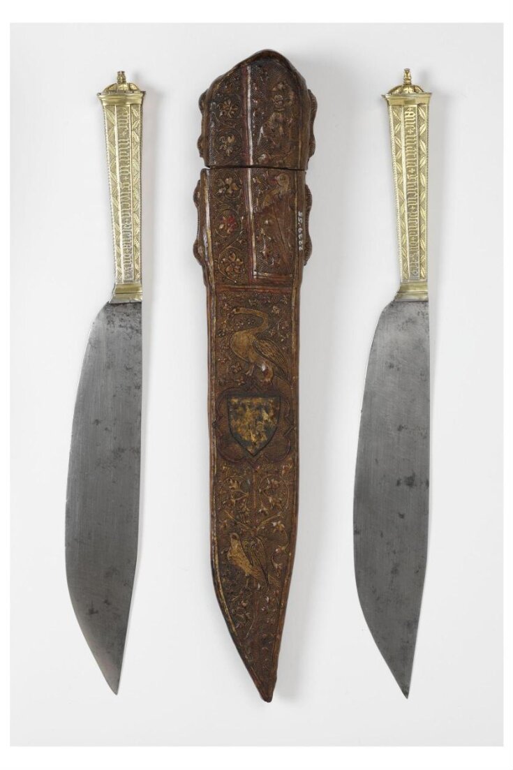 Pair of Knives in Case top image