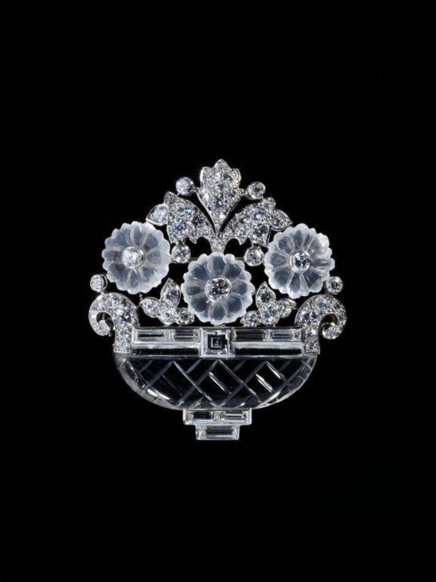 Brooch
