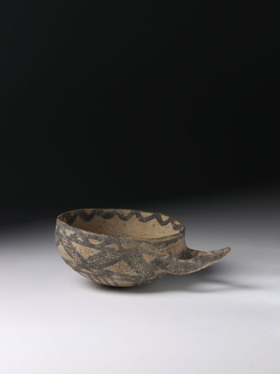 Bowl, 1650 BC - 1550 BC · Cyprus