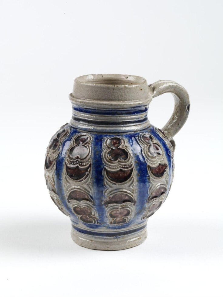 Jug top image