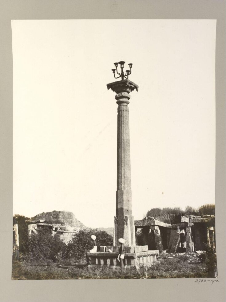 Hampi (Vijayanagar) Bellary District: Monolithic Lamp Column, Vitthala Temple Complex. top image