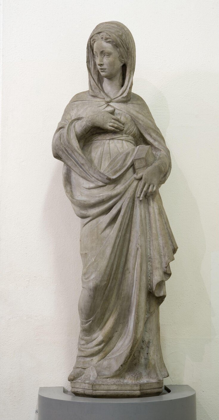 Statue of the Virgin Annunciate top image