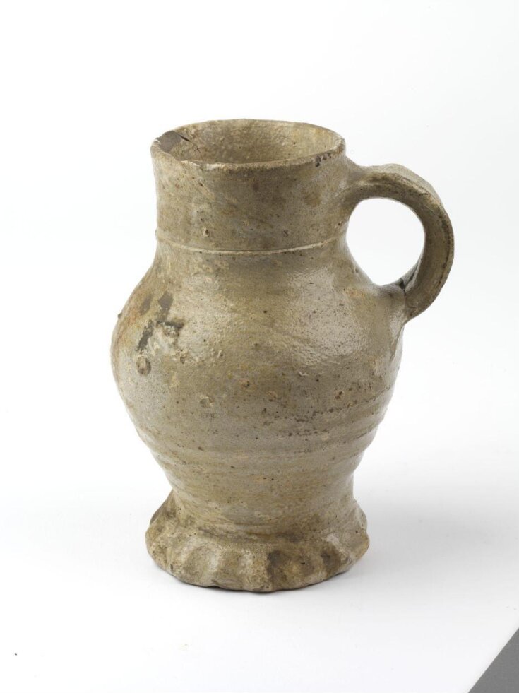 Jug top image