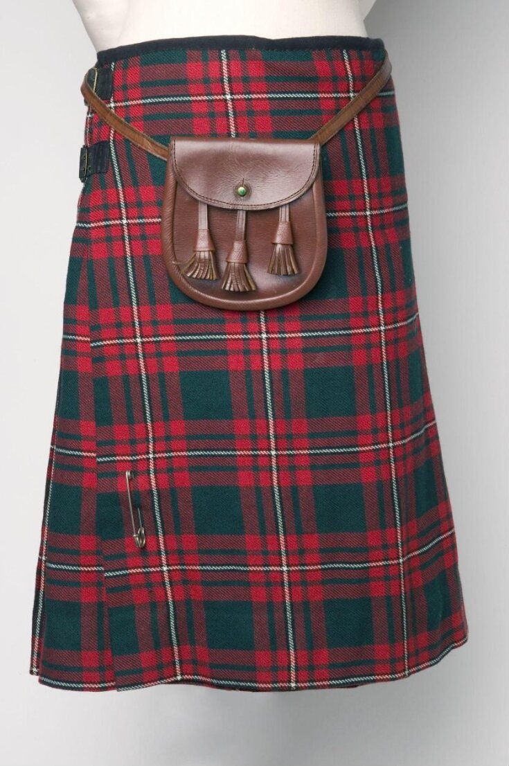 Boy's Kilt top image