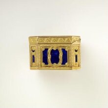 Snuffbox | Prevost, Nicholas | V&A Explore The Collections