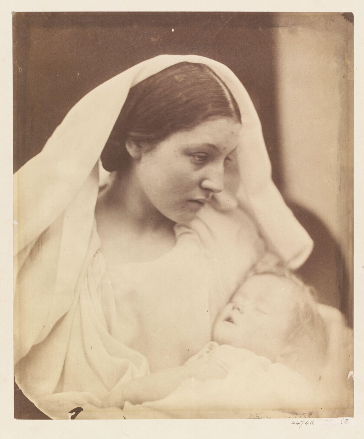 Cameron, Julia Margaret, La Madonna Riposata