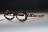 Glasses thumbnail 2