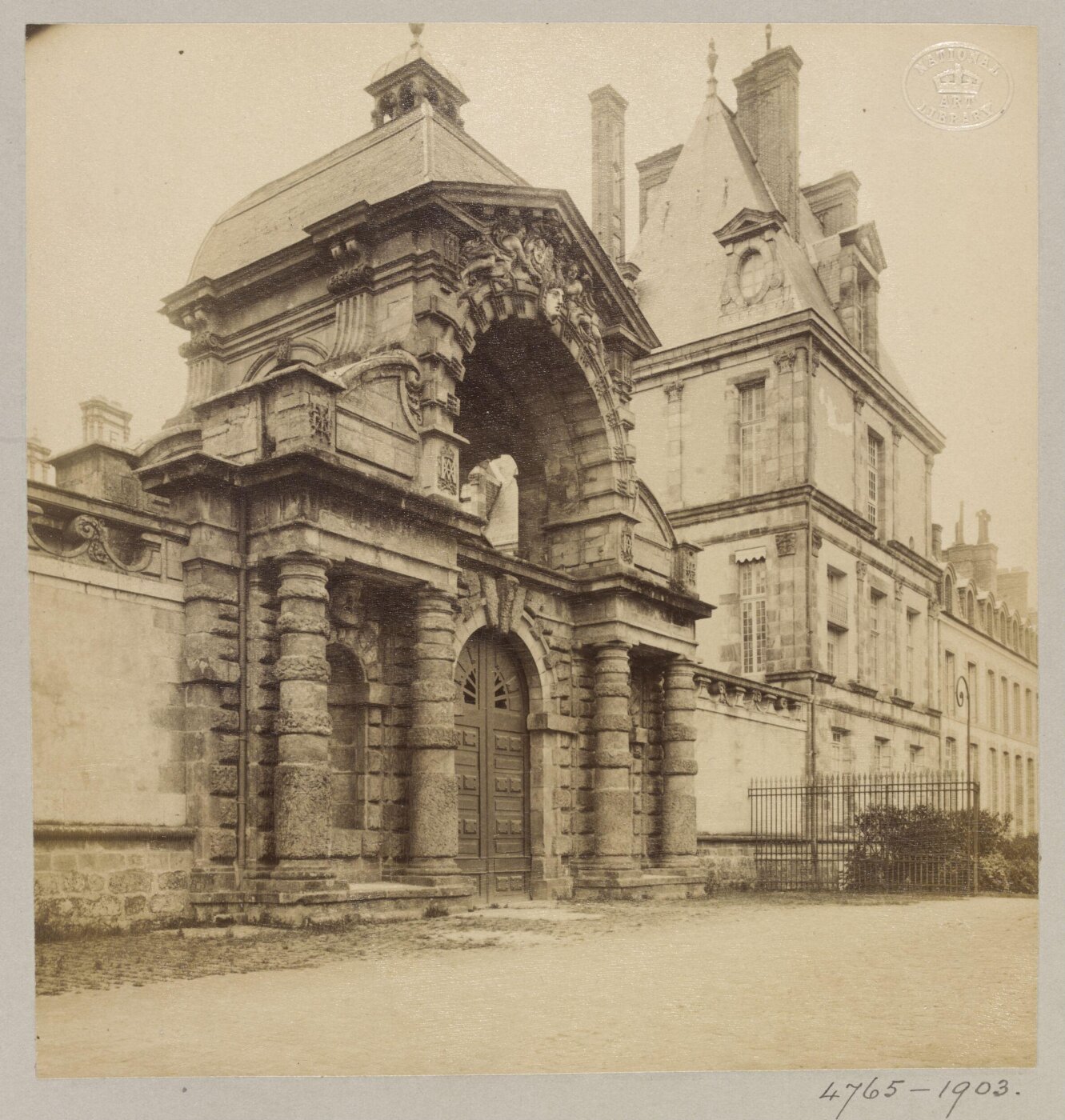 Atget, Jean-Eugène-Auguste, Baptistery of Louis XIII, Fontainebleau, France