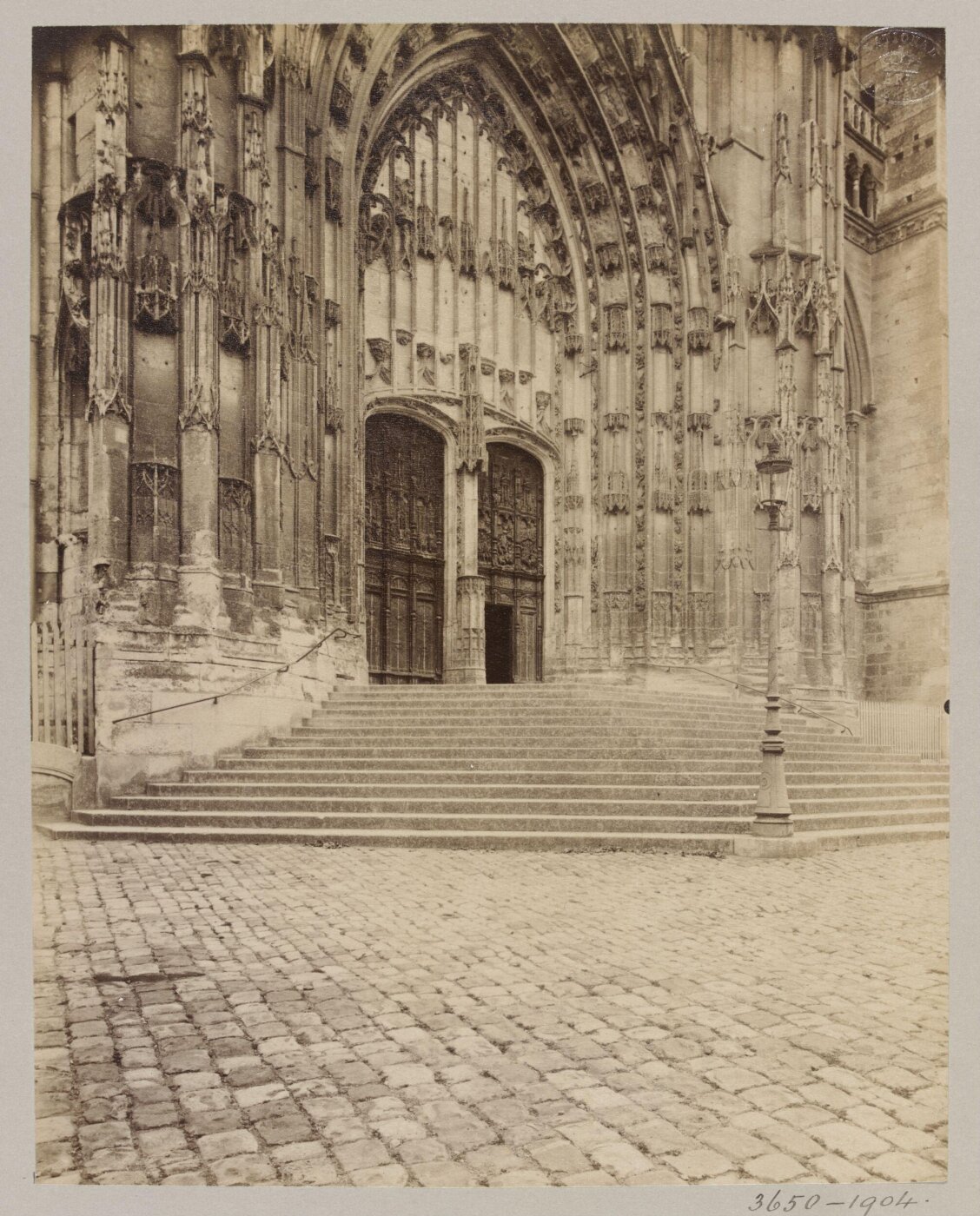 Atget, Jean-Eugène-Auguste, Doorway, Beauvais Cathedral, France